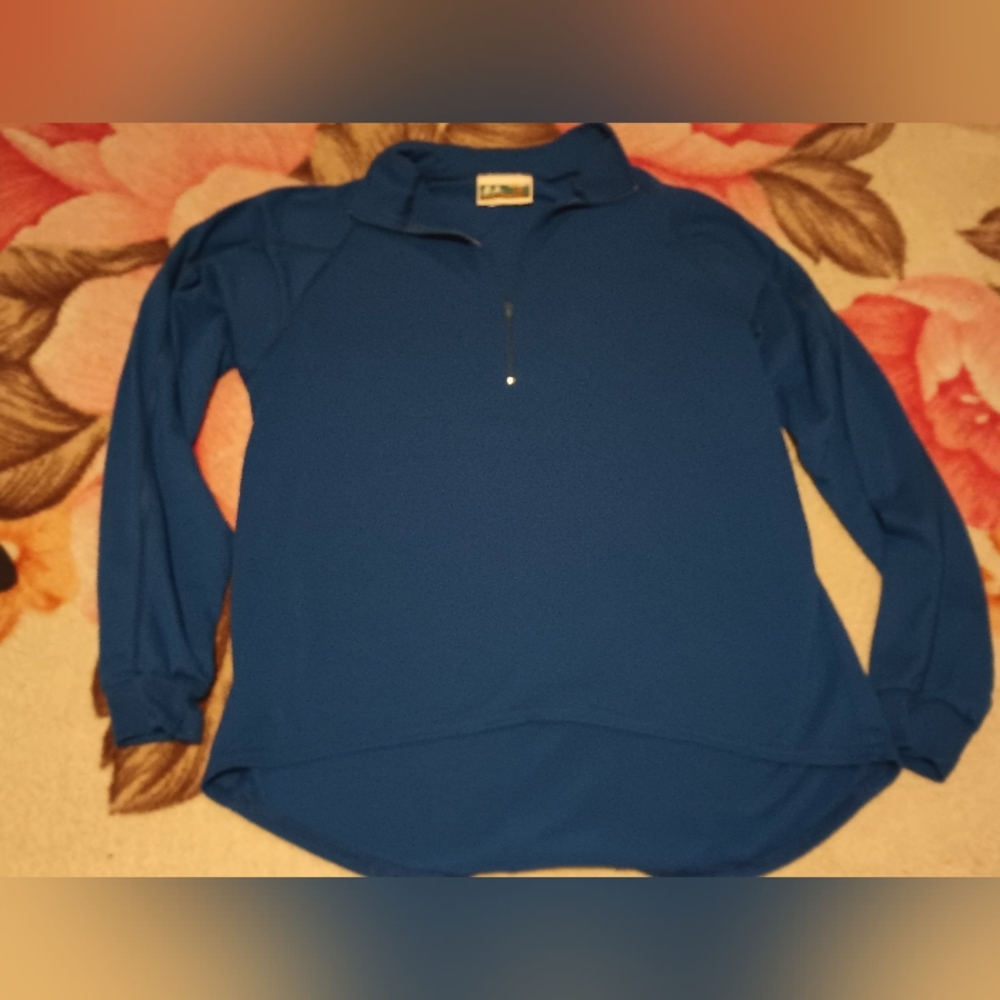 Sweater - Picture 2 of 3